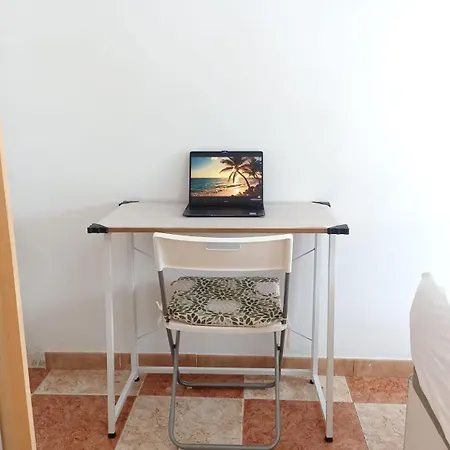 A 7 Mins Centro Turistico Torremolinos